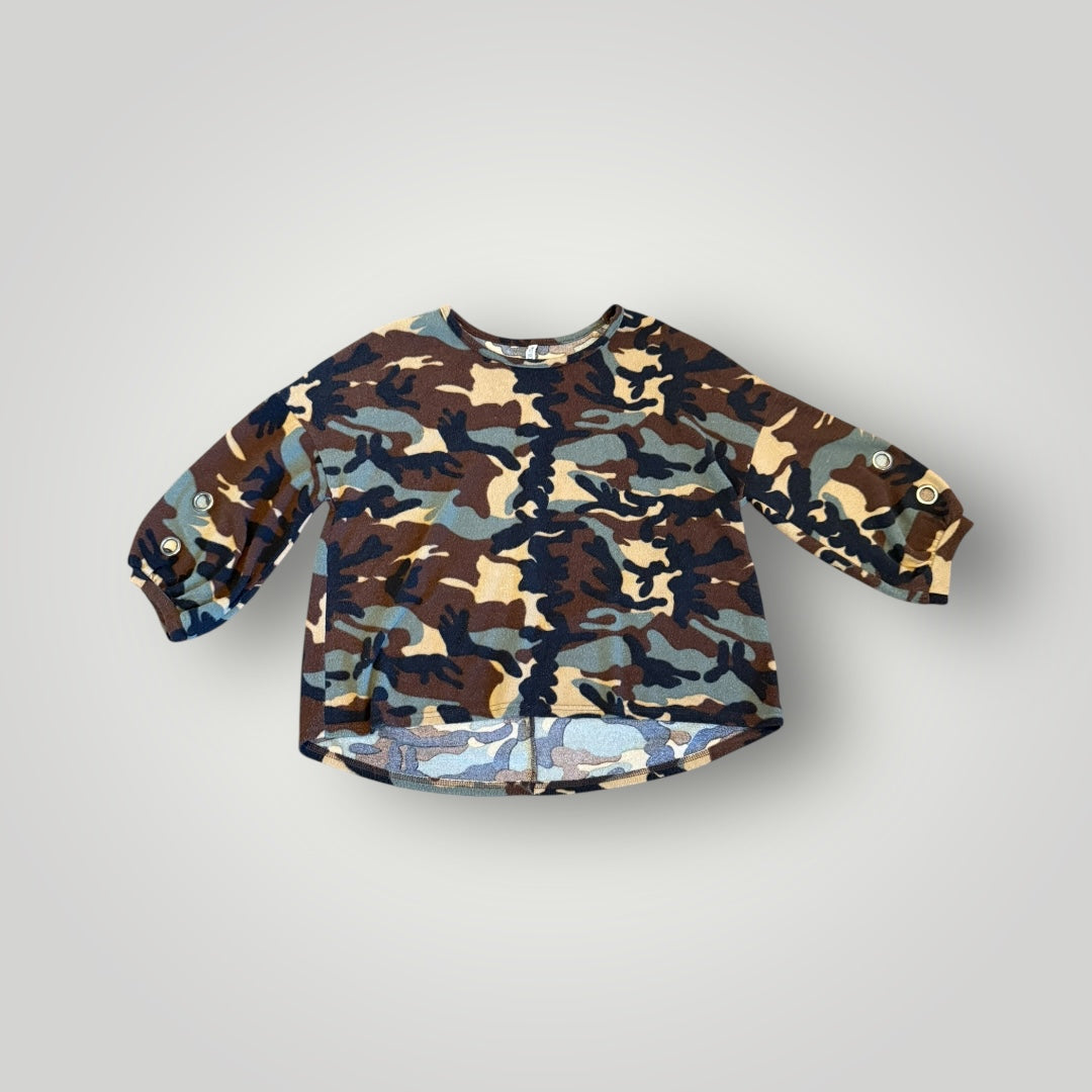 Colosseum Camo Button-Sleeve Top Size Small