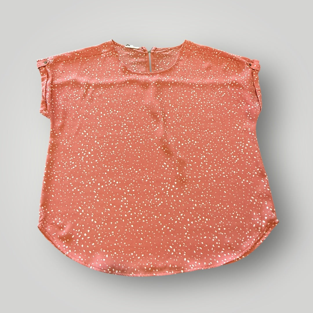 Maurices Coral Dot Flutter Sleeve Blouse Size Large