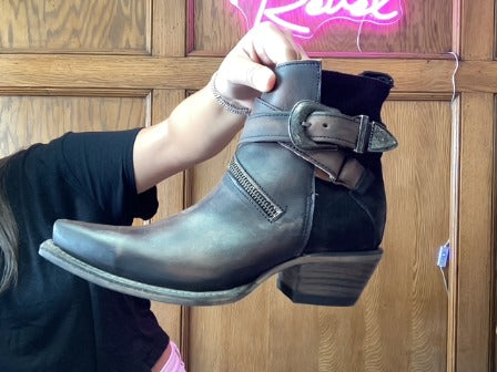 Brown Free Bird Women Shoes, 7
