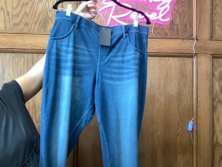 Denim Hue Women-Bottoms, XL