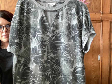 green floral with black Westbound Women-Tops, XL