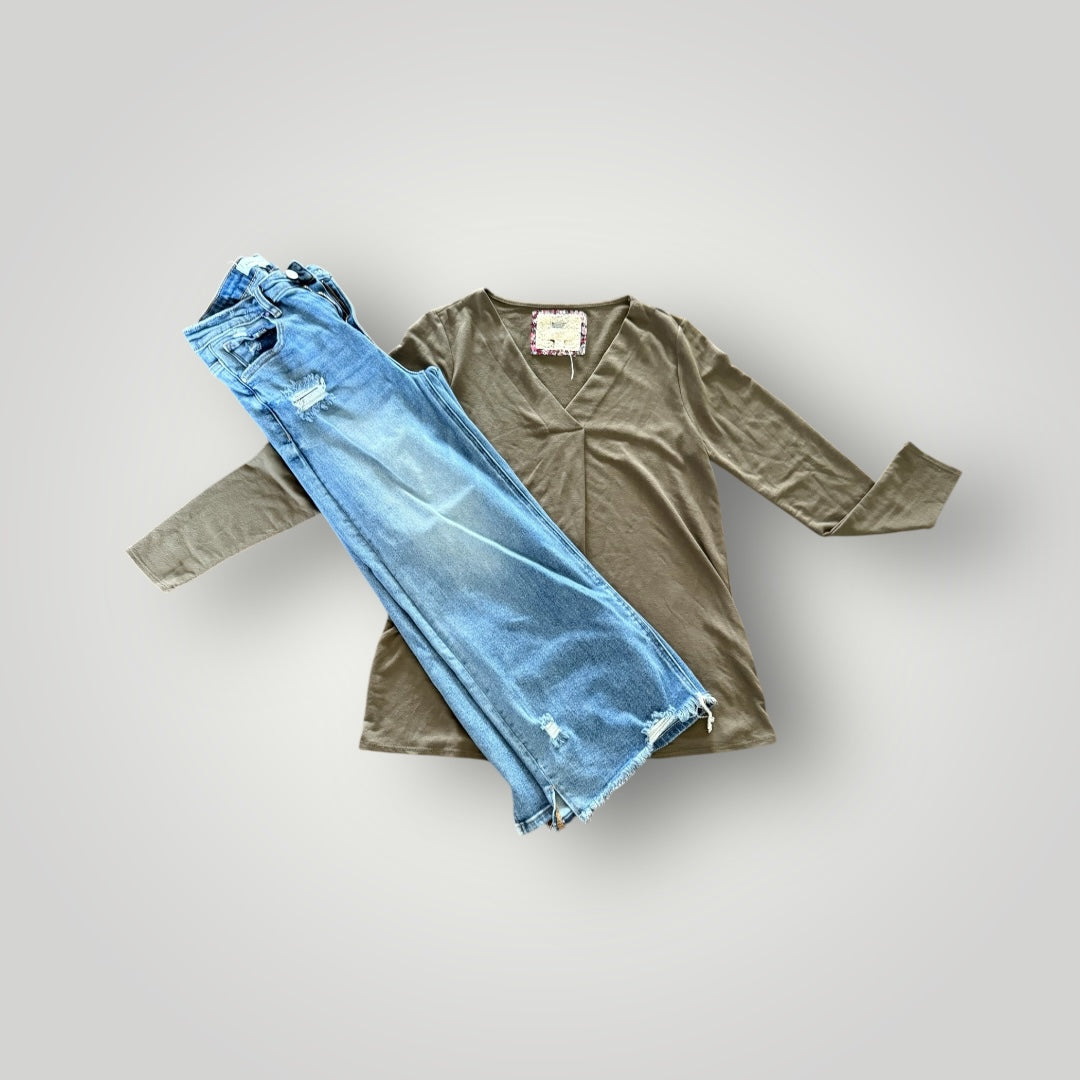 Cupio Boutique Top Size Medium