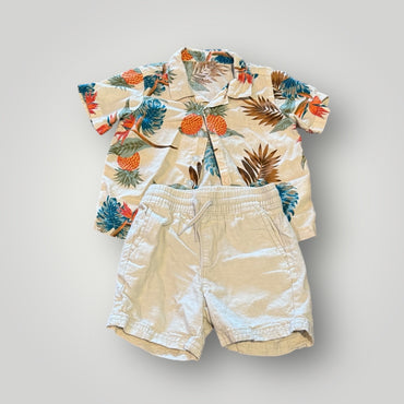 Old Navy Khaki Shorts Boys Size 18-24mo