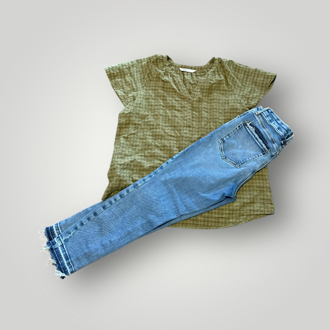 Sonoma Blouse Size Large