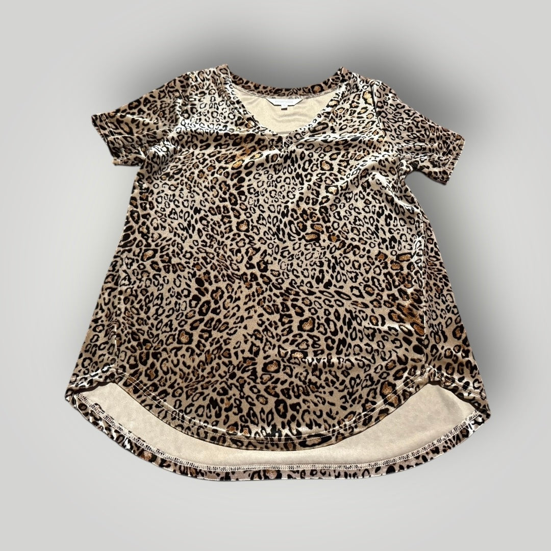 Amaryllis Leopard Print Tunic Top Size Medium