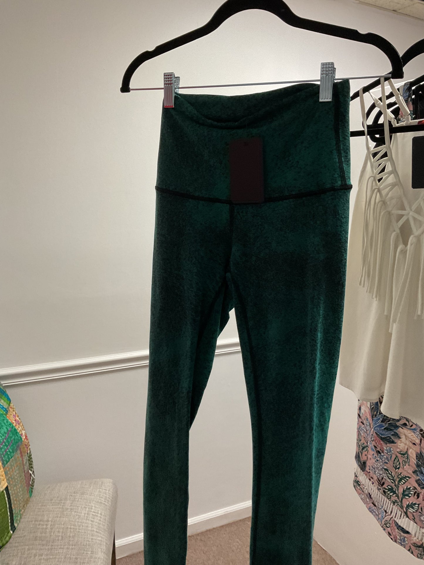 Green Lululemon Women-Bottoms, Medium