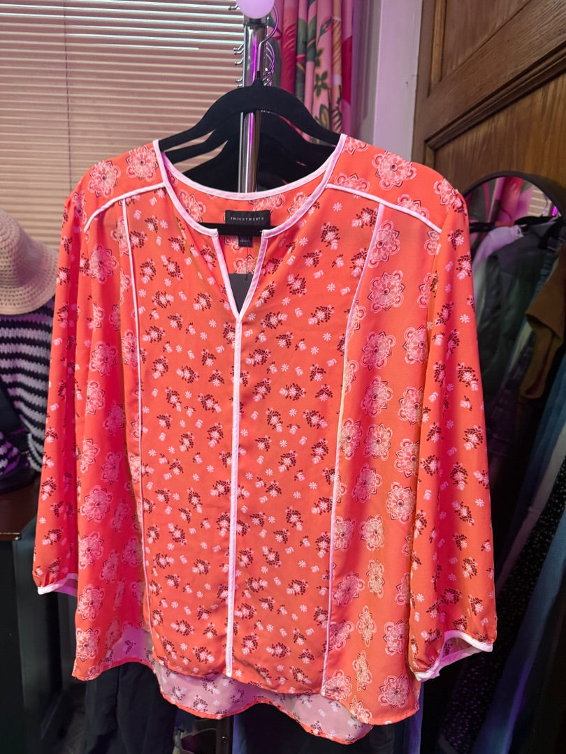 Peach/White Investments Women-Tops, Lareg