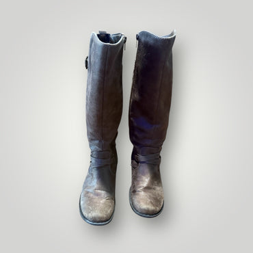 Brown Baretraps Knee-High Boots, 7.5