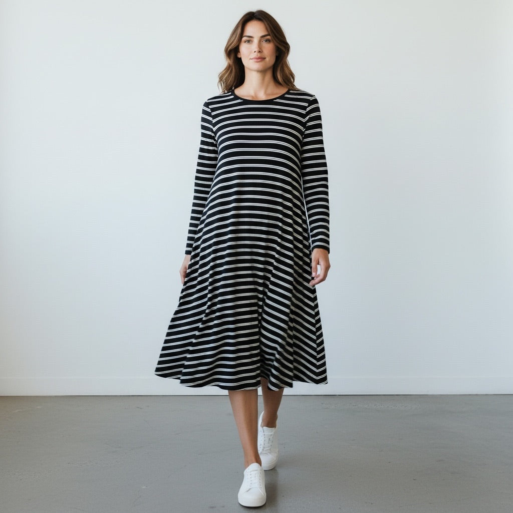 Black/White Striped Old Navy Women-Dresses/Rompers, Small