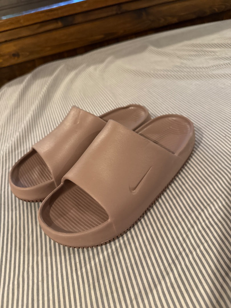 Nike Women-Shoes, 9