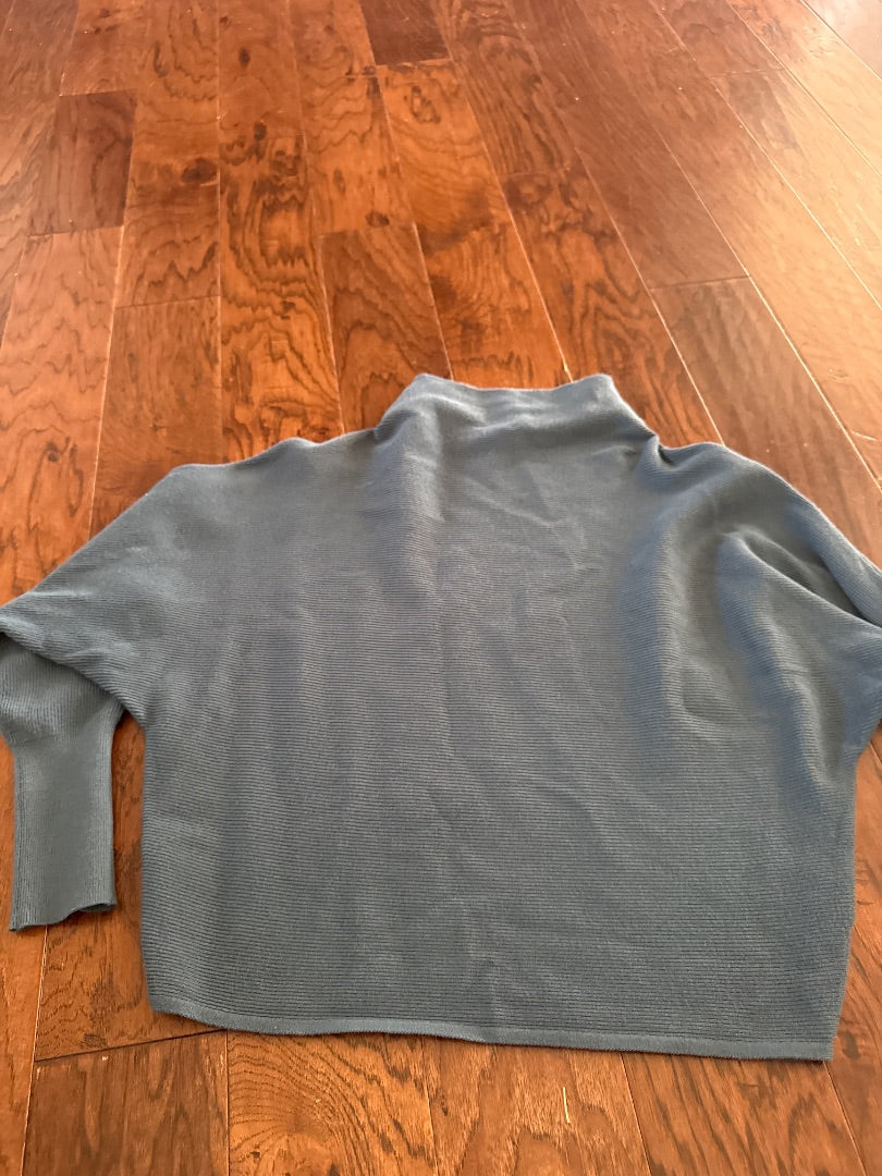 Blue Philosophy Women-Tops, Medium
