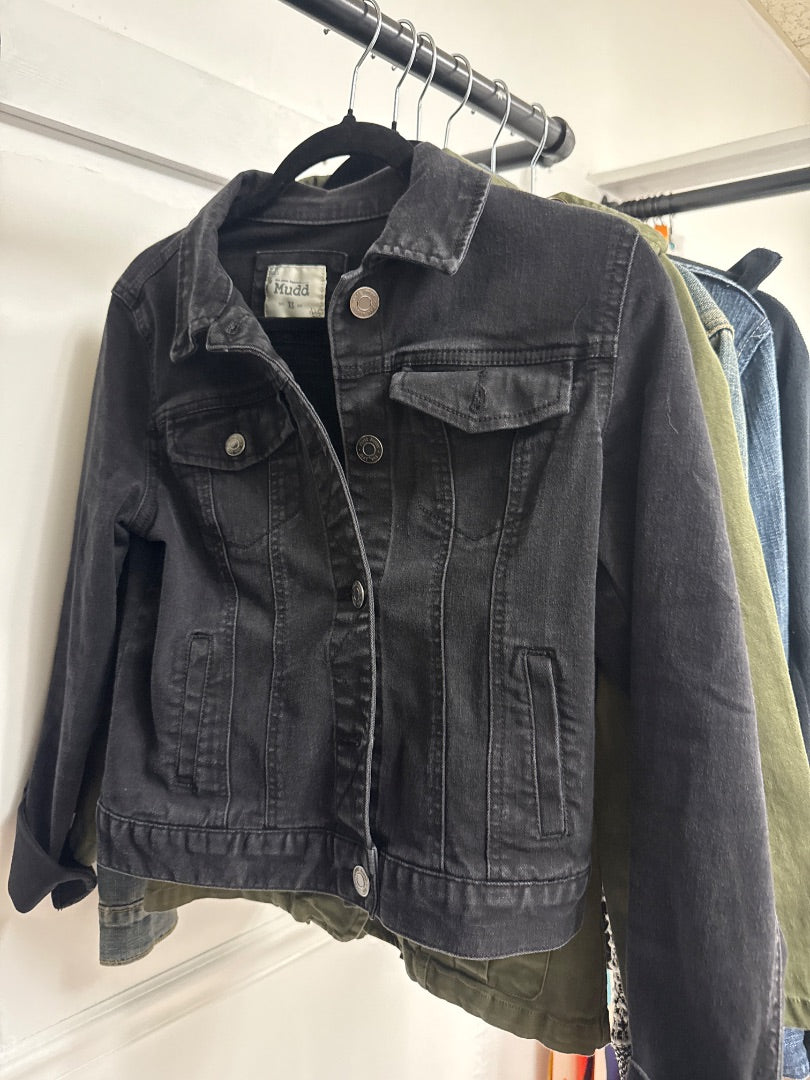 Black Mudd Women-Outerwear, XS