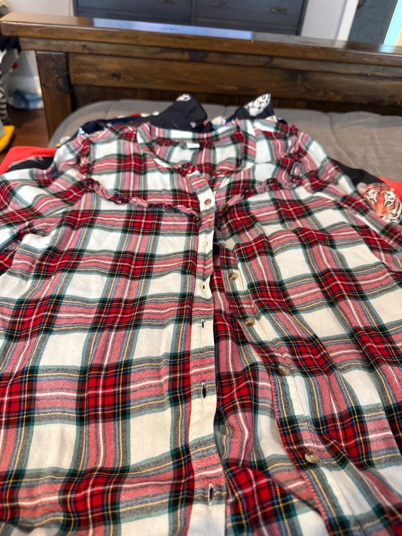 Christmas Colors Old Navy Women-Tops, Medium