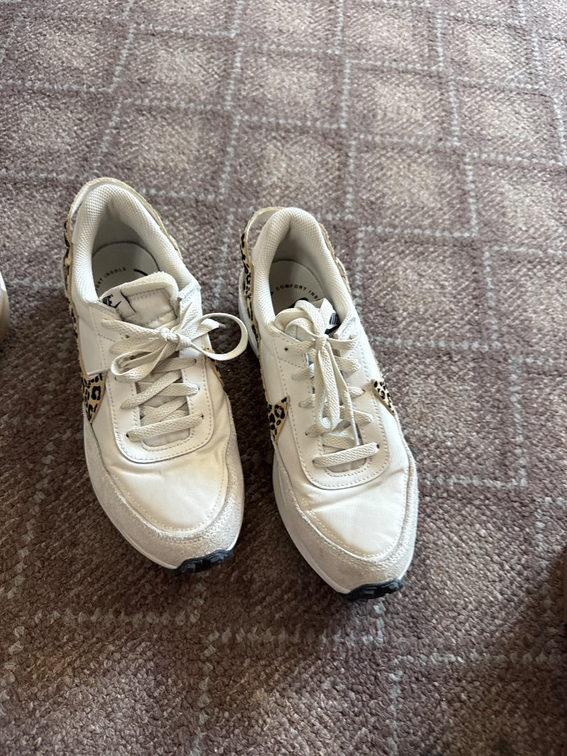 White Leopard Nike Women-Shoes, 8