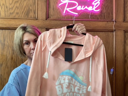 Peach Ocean Drive Women-Tops, Large