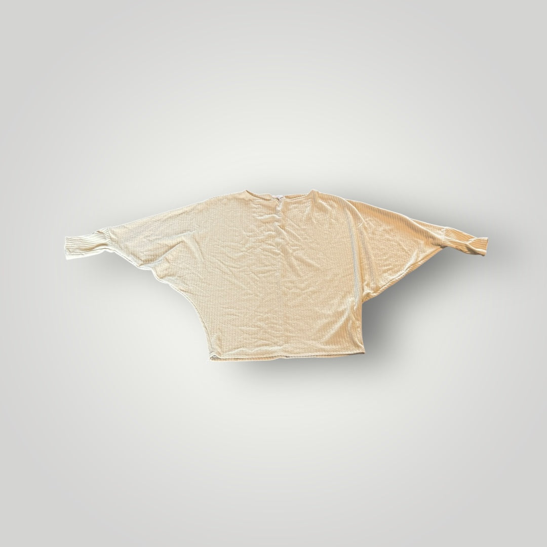 Talmlah Batwing Sleeve Top Size Medium