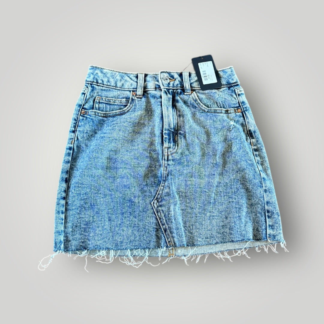Wild & Fable Skirt size 2