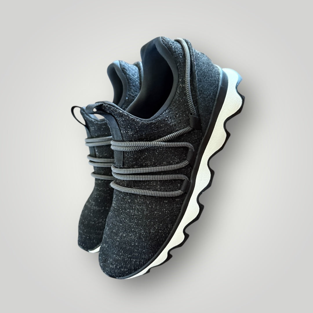 SOREL Kinetic Black Knit Sneakers Size 8 (NEW)