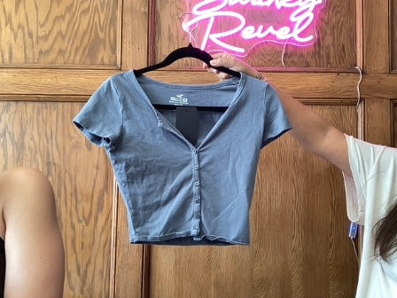 WASHED BLUE Hollister Women-Tops, Small