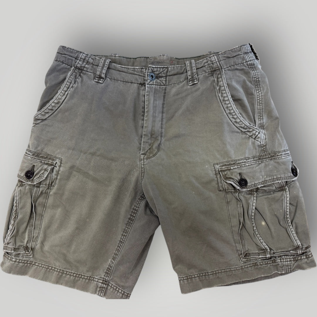 American Eagle Size 38