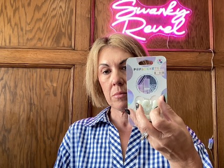 white POP Socket Women-Accessories/Purses