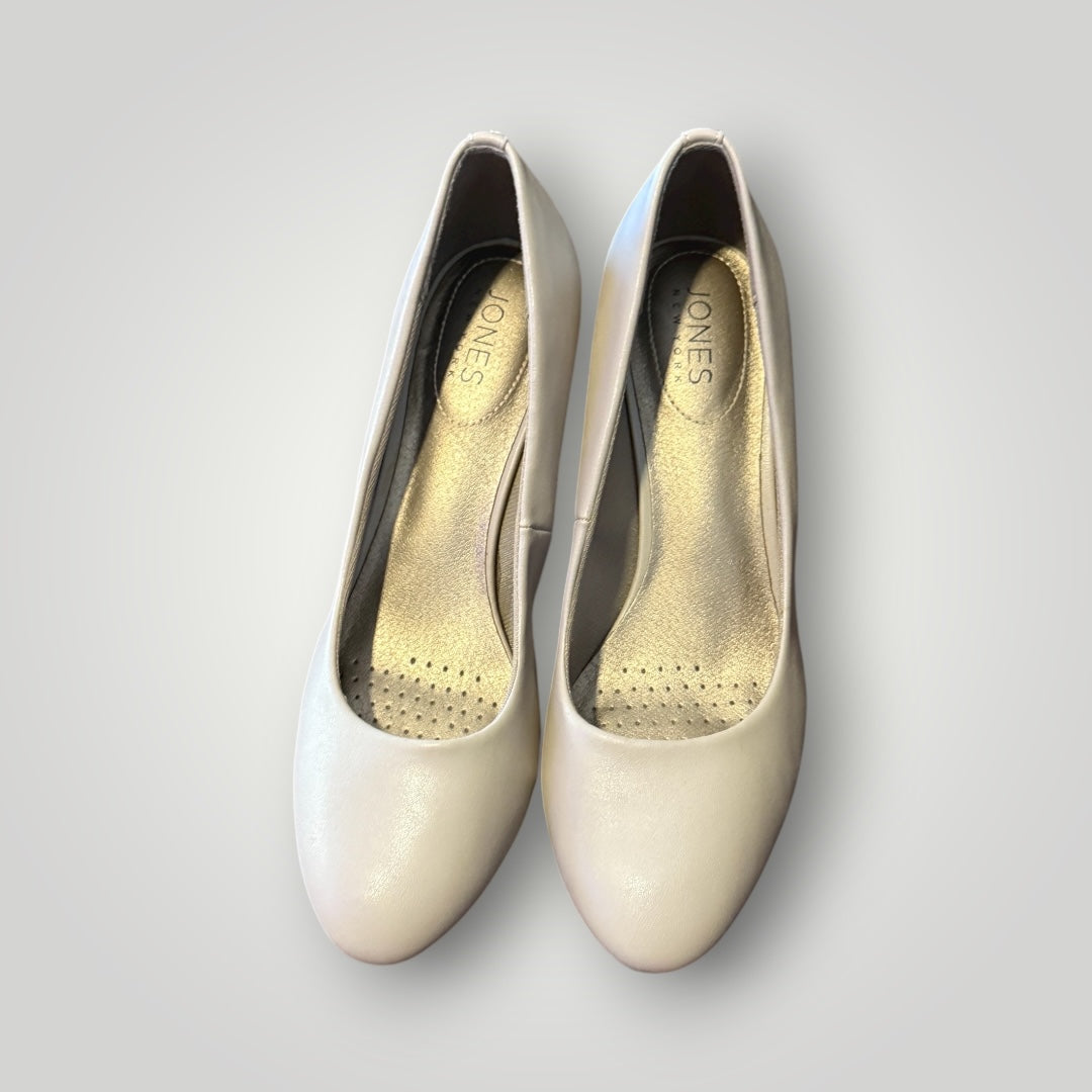 Jones New York Classic Nude Heels Size 10