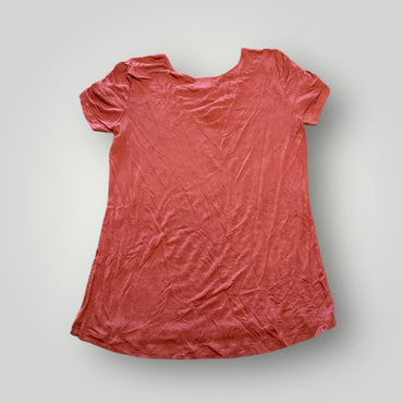 Day Trip Rust Crisscross V-Neck Tee Size Medium