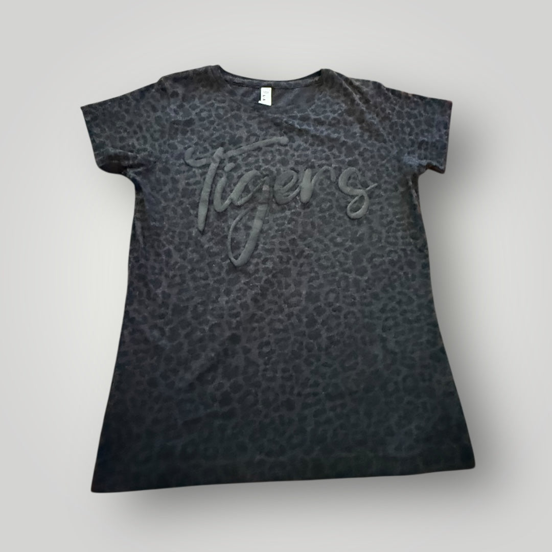 Black Leopard “Tigers” Graphic Tee Size Medium