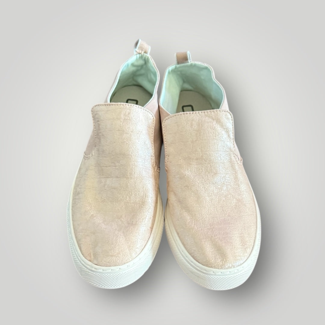 Blush Pink Hey Dude Slip On Size 9