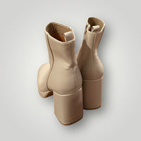 SHU SHOP VALENTINA Boot Size 7.5