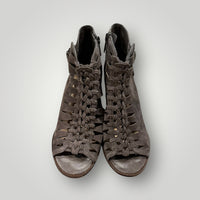 Vince Camuto Ankle Boot Size 7