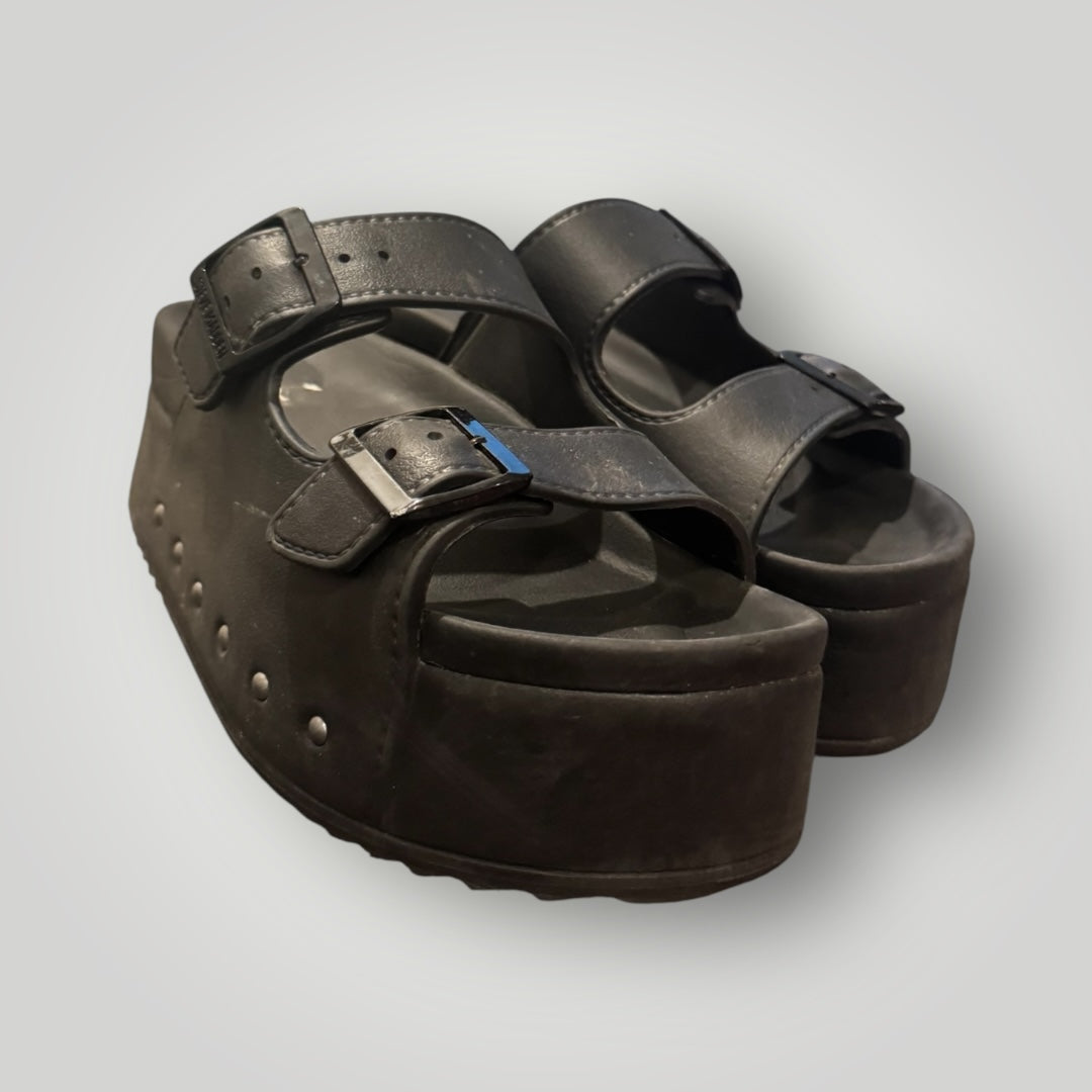 Steve Madden Platforms Size 8