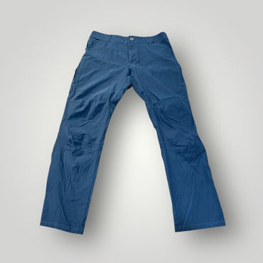 Kuhl Navy Cargo Pant Size 35x34