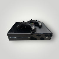 Xbox One with 2 controllers