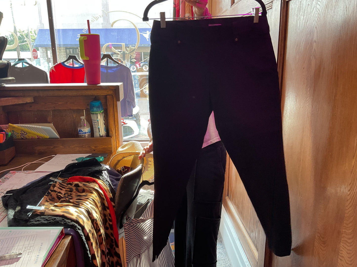 Black Maurice's Women-Bottoms, Medium