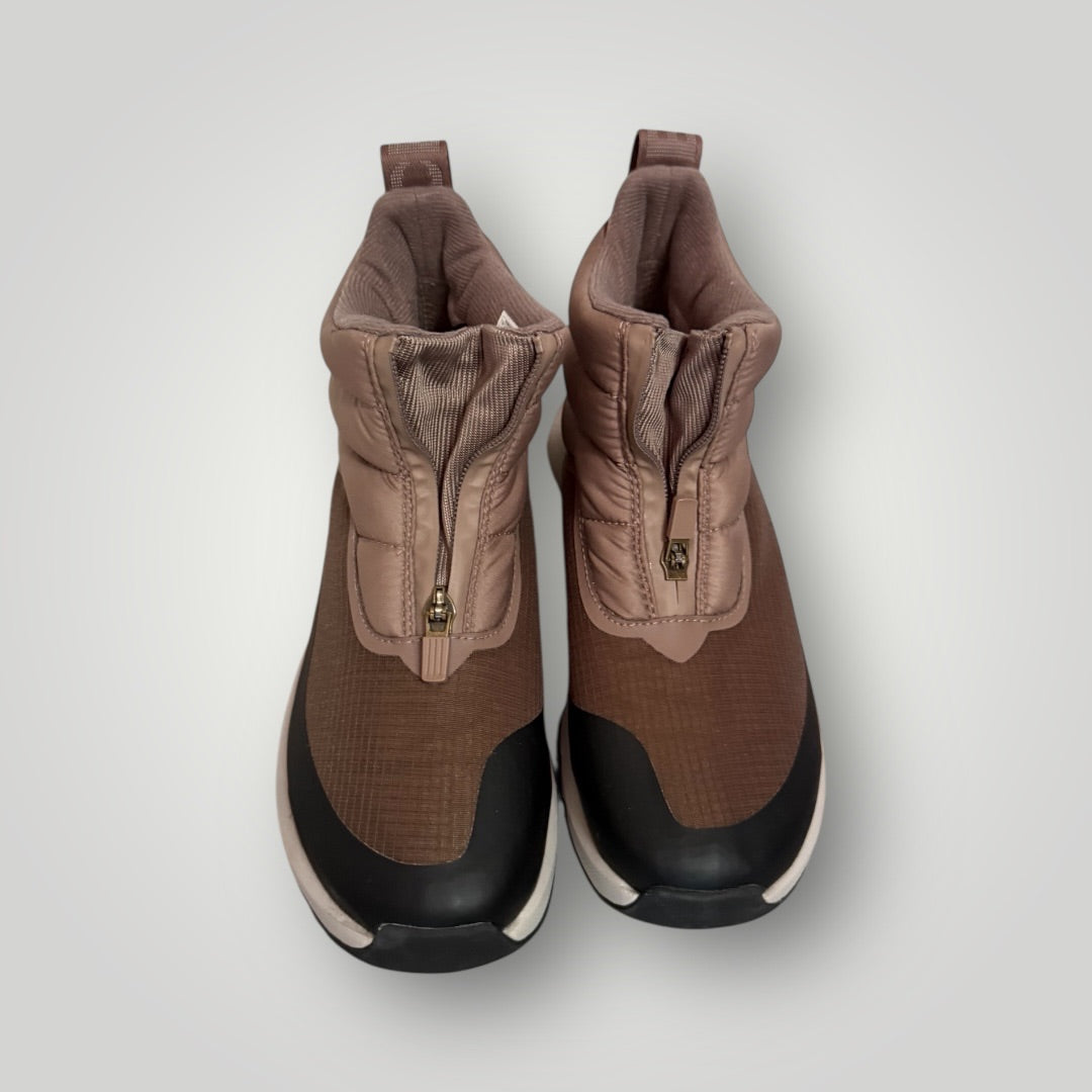 Brown / Taupe with Black & Cream Accents The North Face Insulated Zip-Up Winter Boots, 7