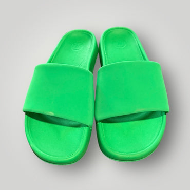 Green Lululemon Poolside Slides, 7