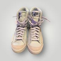 Light Grey/Purple/white with silver swoosh Nike Blazer Mid Sneakers, 7