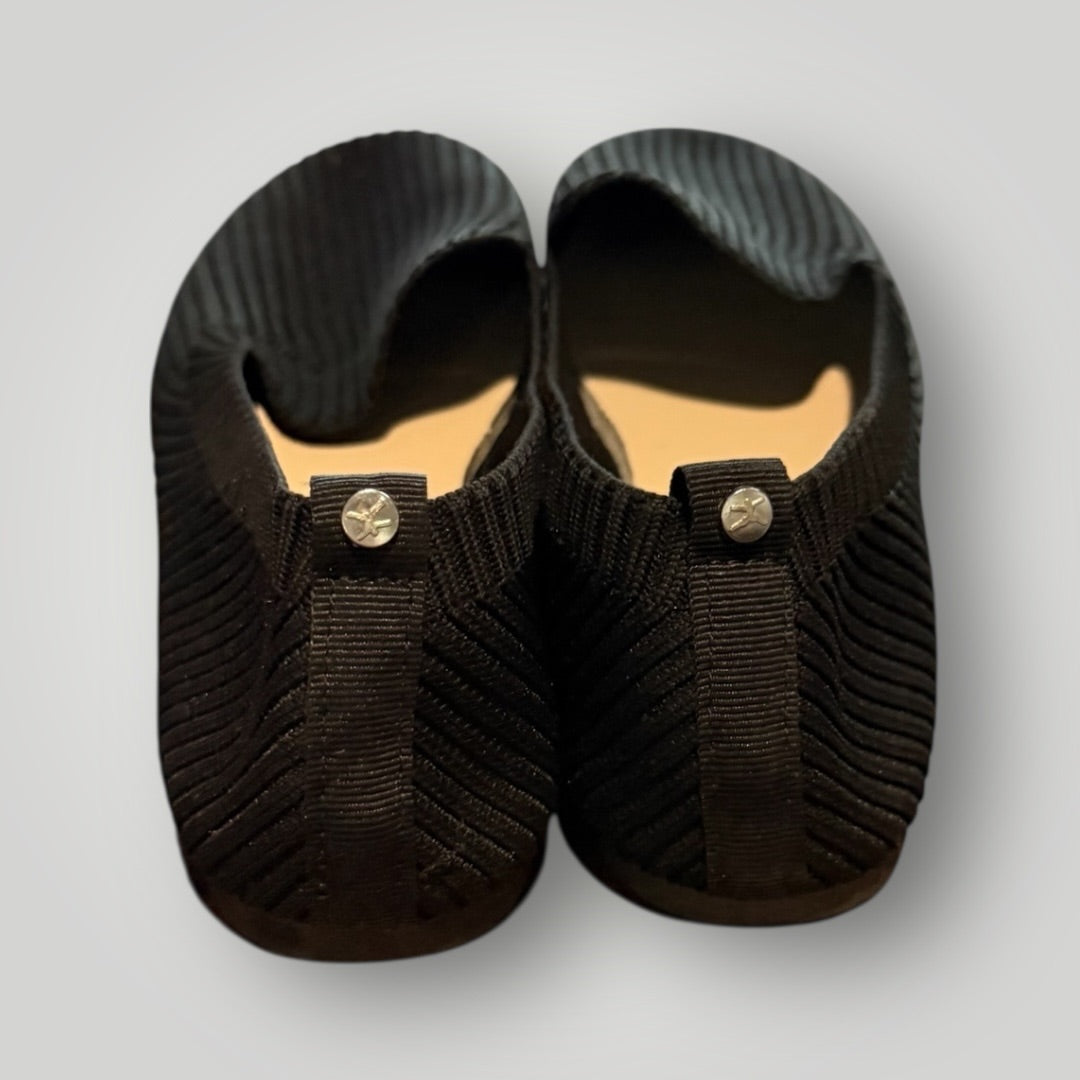 Black Danskin Flats, 6.5