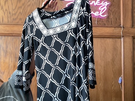 Black/White Alyn Paige  Women-Dresses/Rompers, Medium