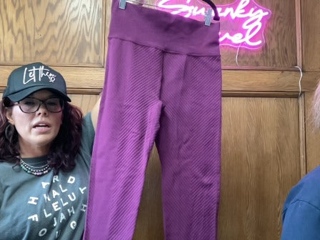 Plum Old Navy Women-Bottoms, Medium
