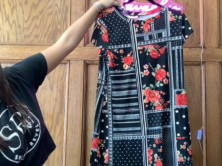 Black/Floral Bobbie Brooks Women-Dresses/Rompers, m