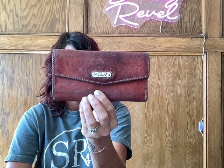 Tan Fossil wallet