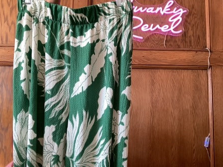 Green/White H $ M Women-Bottoms, Medium