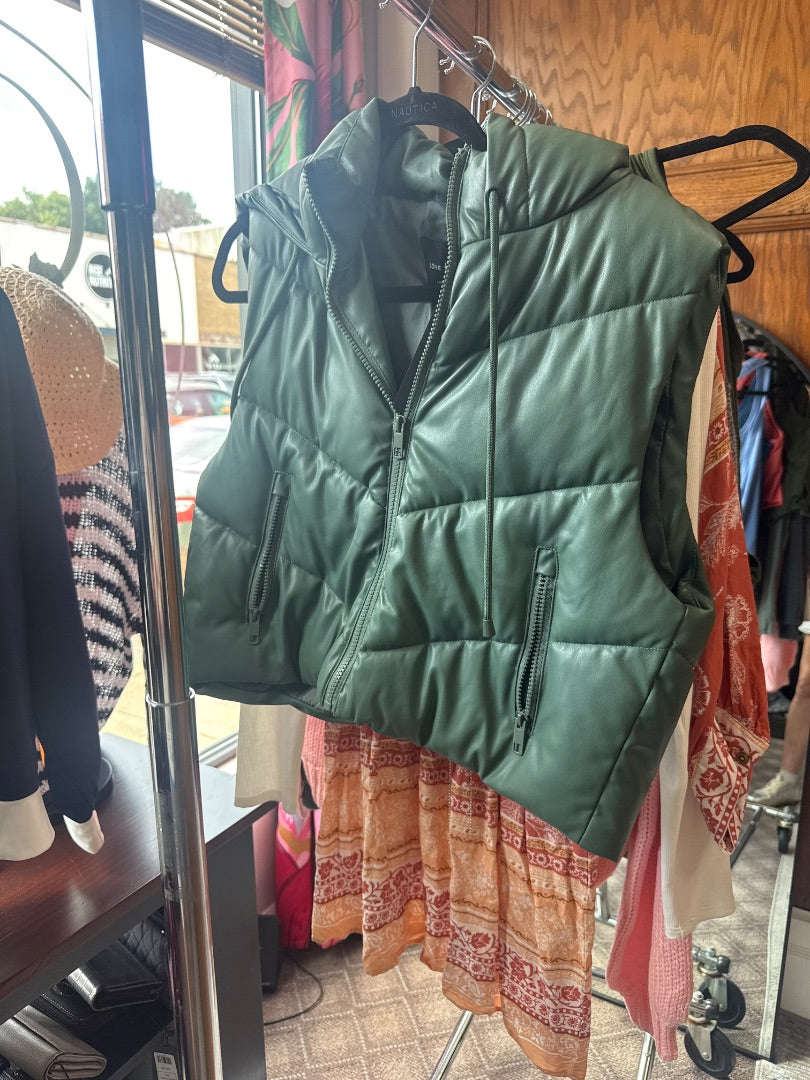 Green Love tree Women-Outerwear, Medium
