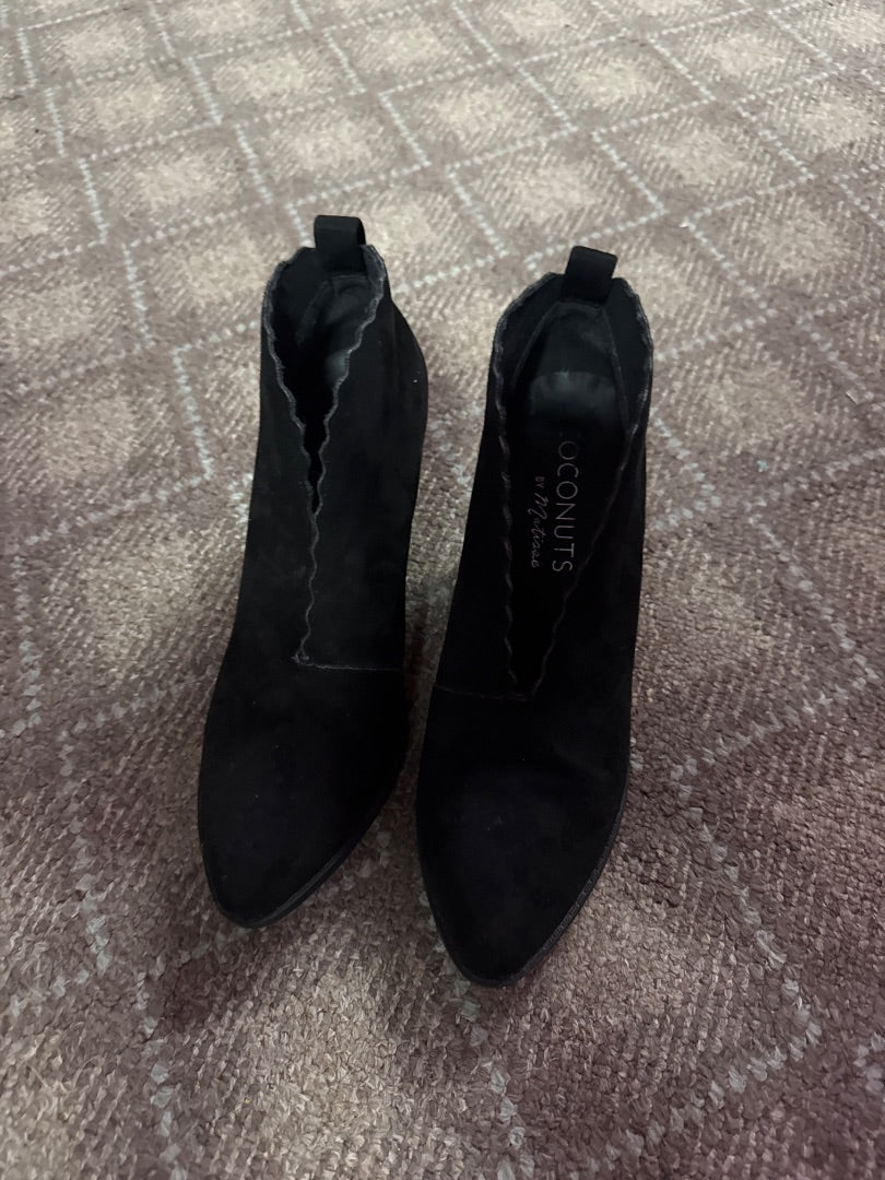 Black Coconuts Women-Shoes, 8.5