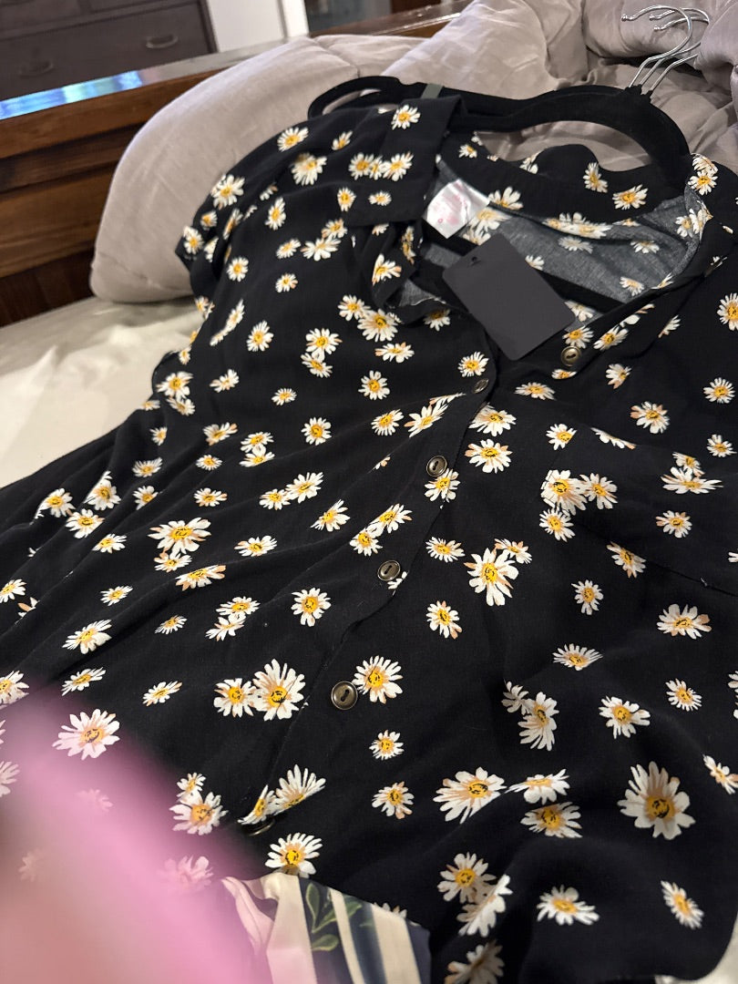 Black No Boundaries Women-Tops, 15/17