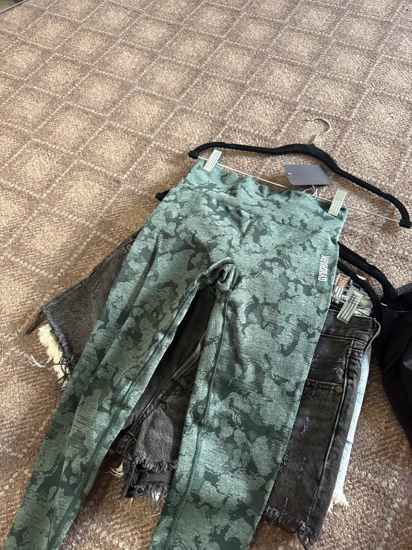 Green Gym Shark Women-Bottoms, Medium