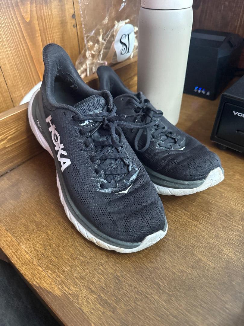 Black Hoka Women-Shoes, 9.5