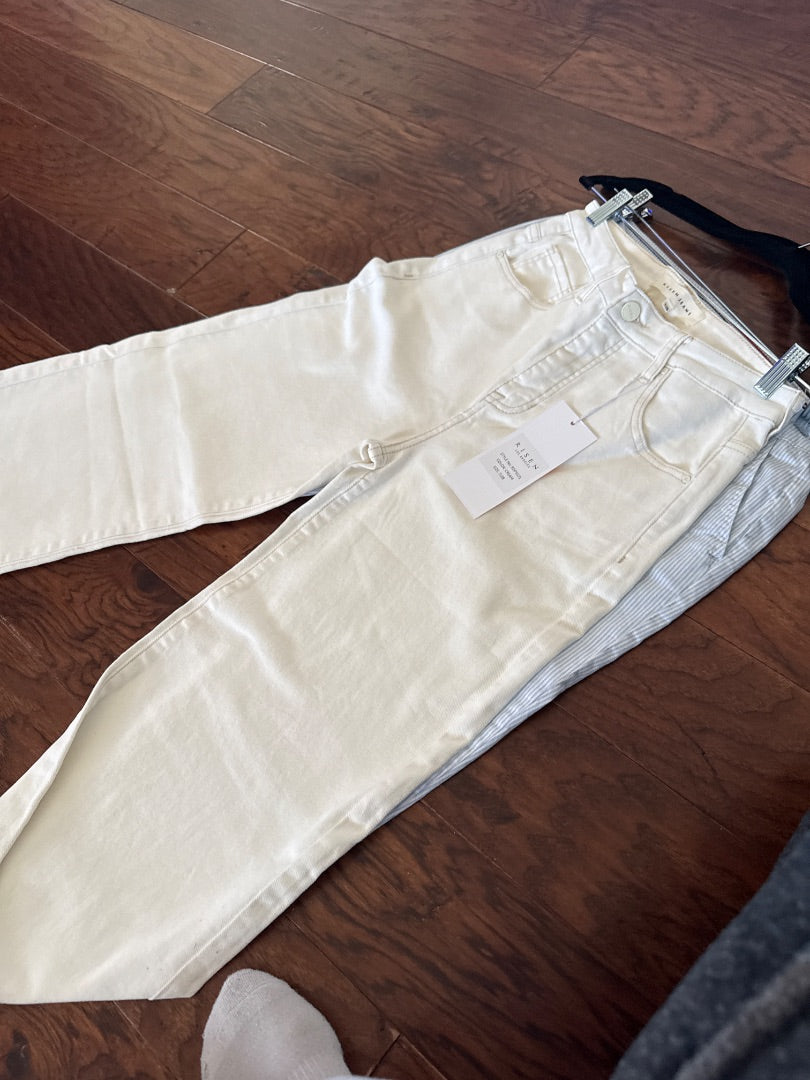 White Risen Women-Bottoms, 7